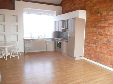 2 bedroom Flat to let in Mill Road, Wellingborough, NN8