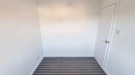 2 bedroom Semi-detached house to let in Chatsworth Drive, Wellingborough, NN8