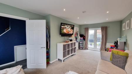 2 bedroom Semi-detached house for sale in Clare Road, Wellingborough