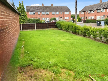 2 bedroom Flat to let in Forster Avenue, Newark, NG24