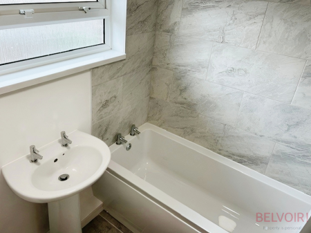 2 bedroom Flat to let in Forster Avenue, Newark, NG24