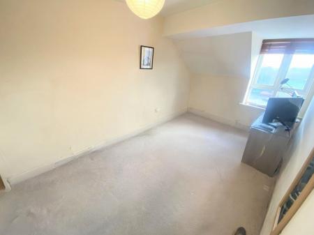 2 bedroom Flat to let in The Courtyard, Castle Brewery, Newark, NG24