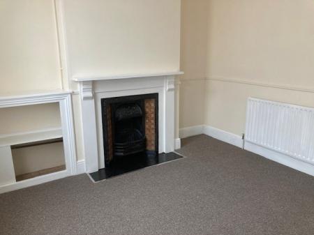 2 bedroom Terraced House to let in Nicholson Street, Newark, NG24