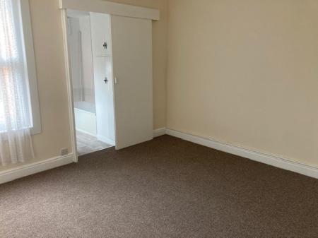 2 bedroom Terraced House to let in Nicholson Street, Newark, NG24