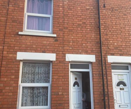 2 bedroom Terraced House to let in Nicholson Street, Newark, NG24