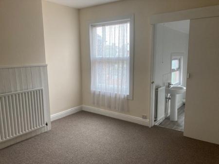2 bedroom Terraced House to let in Nicholson Street, Newark, NG24