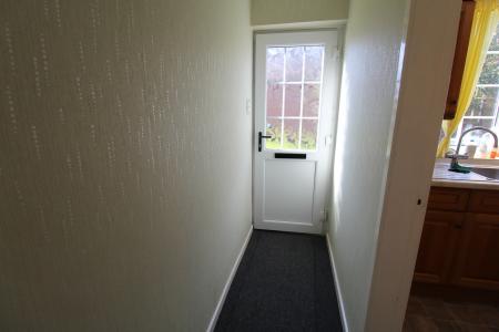 2 bedroom Bungalow to let in Back Lane, Claypole, NG23