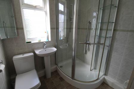 2 bedroom Bungalow to let in Back Lane, Claypole, NG23