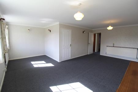 2 bedroom Bungalow to let in Back Lane, Claypole, NG23