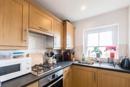 1 bedroom Flat to let in 46-48 Old Bath Road, Newbury, RG14