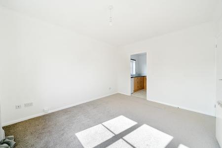 1 bedroom Flat to let in Kennet Road, Newbury, RG14