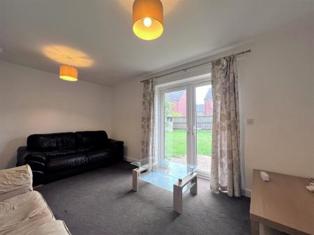 5 bedroom Detached house to let in Centurion Crescent, Newcastle-under-Lyme, ST5