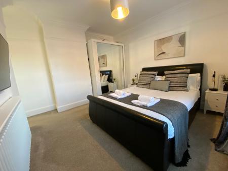 4 bedroom Terraced House to let in Lily Street, Wolstanton, ST5