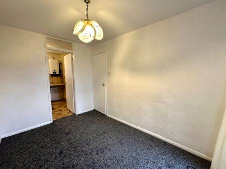 3 bedroom Terraced House to let in Harvills Hawthorn, West Bromwich, B70