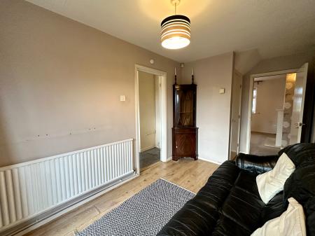 3 bedroom Semi-detached house for sale in Wakes Road, Wednesbury, Wednesbury, WS10