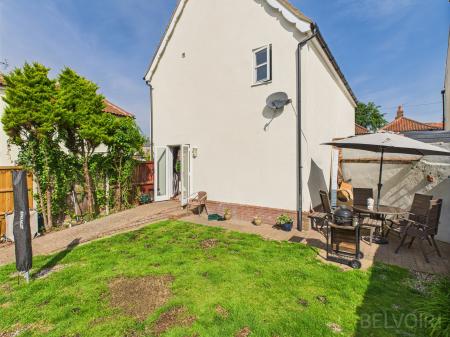 2 bedroom Detached house for sale in White Horse Close, Shipdham, IP25