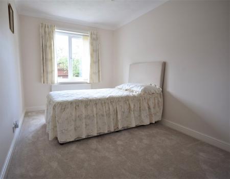 3 bedroom Bungalow to let in Woodview Close, Saham Toney, IP25