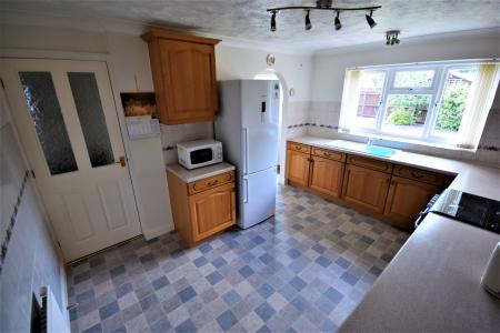 3 bedroom Bungalow to let in Woodview Close, Saham Toney, IP25