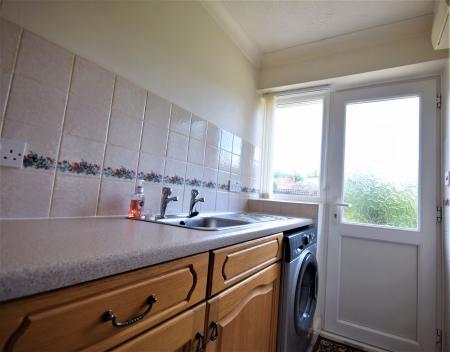 3 bedroom Bungalow to let in Woodview Close, Saham Toney, IP25