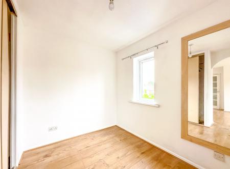 1 bedroom Flat to let in Sandown Road, Watford, WD24