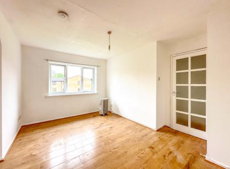 1 bedroom Flat to let in Sandown Road, Watford, WD24
