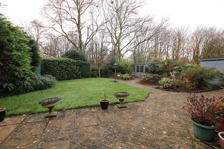 4 bedroom Detached bungalow for sale in Lister Drive, West Hunsbury