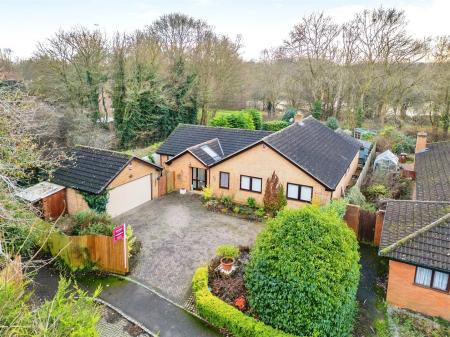 4 bedroom Detached bungalow for sale in Lister Drive, West Hunsbury