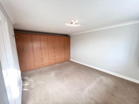 4 bedroom Detached house to let in Marbury Road, Comberbach, CW9