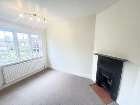 4 bedroom Mews house to let in Chester Road, Hartford, CW8