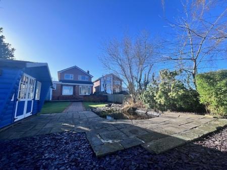 5 bedroom Link detached house to let in Cliff Road, Acton Bridge, CW8