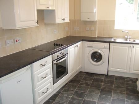 2 bedroom Flat to let in Station Road, Northwich, CW9