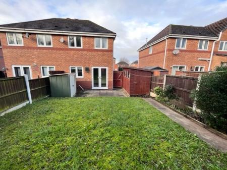 3 bedroom Semi-detached house to let in Coleridge Close, Ettiley Heath, CW11