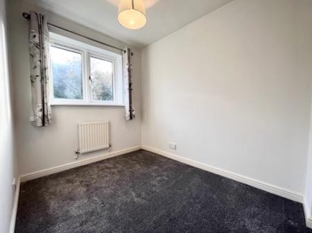 3 bedroom Semi-detached house to let in Coleridge Close, Ettiley Heath, CW11