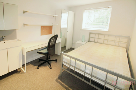 1 bedroom Flat to let in Barrique Road, Dunkirk, Nottingham, NG7