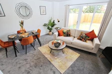 3 bedroom Semi-detached house to let in Tulip Street, Beeston, NG9