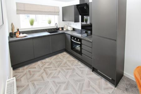 3 bedroom Semi-detached house to let in Tulip Street, Beeston, NG9