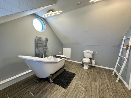 5 bedroom Detached house for sale in Monmouth Road, Bentley, Walsall, WS2