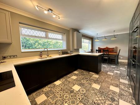 5 bedroom Detached house for sale in Monmouth Road, Bentley, Walsall, WS2