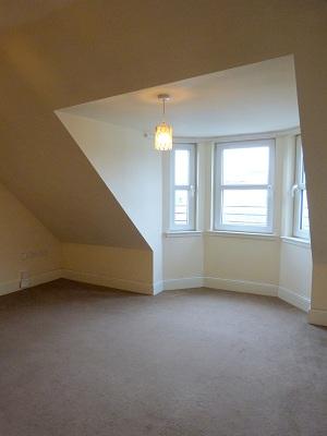 2 bedroom Flat to let in Princes Street, Perth, PH2