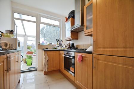 1 bedroom House share to let in Edwalton Avenue, West Town, PE3