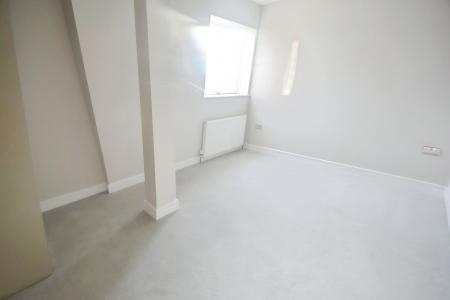 1 bedroom Flat to let in Park Road, Peterborough, PE1
