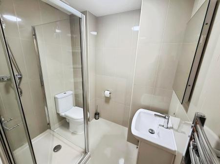 1 bedroom Studio flat to let in Westgate, Peterborough, PE1