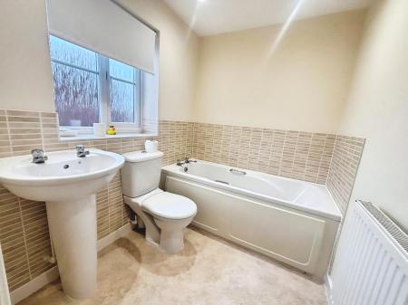 2 bedroom Character Property for sale in Charter Avenue, Market Deeping, PE6