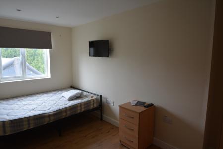 3 bedroom Flat for sale in Fletton Avenue, Fletton, Peterborough, PE2