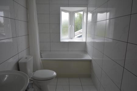 3 bedroom Flat for sale in Fletton Avenue, Fletton, Peterborough, PE2