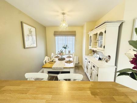 3 bedroom Semi-detached house for sale in Goldcrest Road, Crowland, PE6