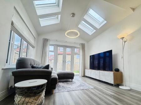 4 bedroom Semi-detached house for sale in Birkett Road, Hampton Vale, Peterborough, PE7