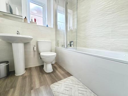 4 bedroom Semi-detached house for sale in Birkett Road, Hampton Vale, Peterborough, PE7