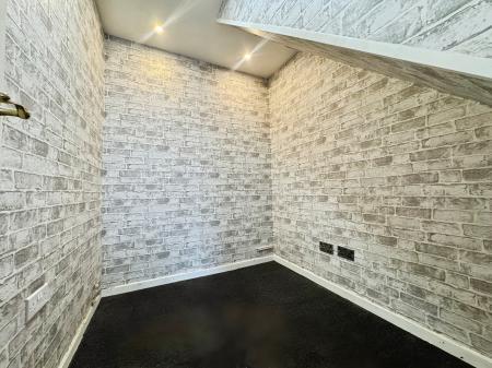 3 bedroom End of terrace house for sale in Howland, Orton Goldhay, Peterborough, PE2