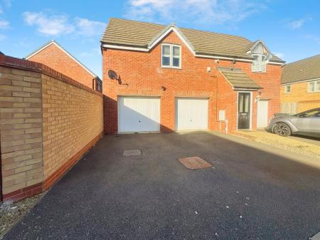 Roden Way, Hempsted, Peterborough, PE7